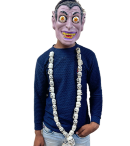 Picfest White Skull Garland