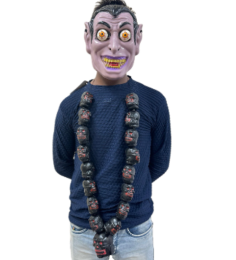 Picfest Black Skull Garland