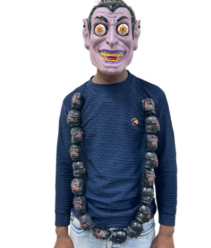 Picfest Black Skull Garland